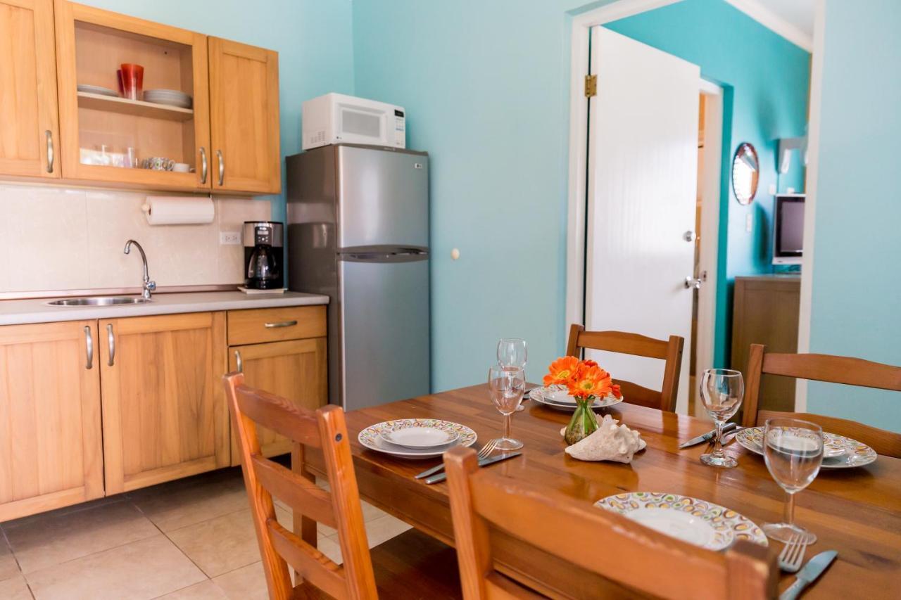 Little Paradise Aruba Vacation Apartments Palm Beach Exterior photo